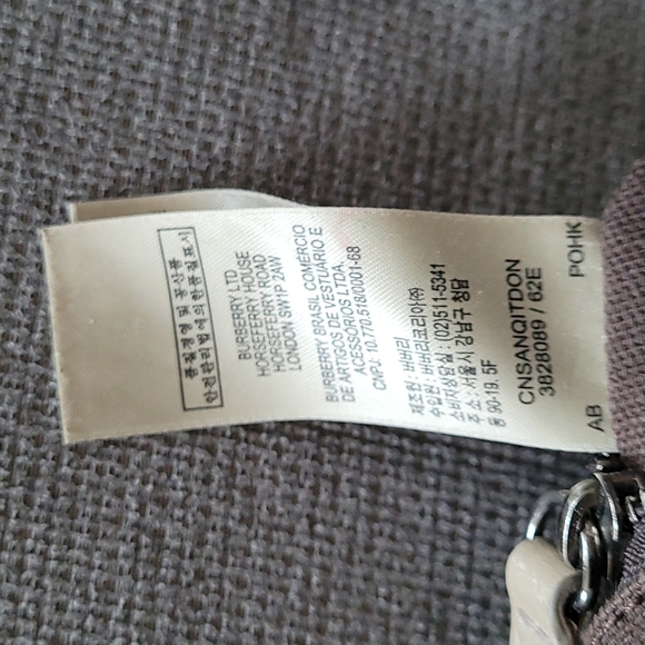 Burberry Cross Body Bag - Picture 5 of 10